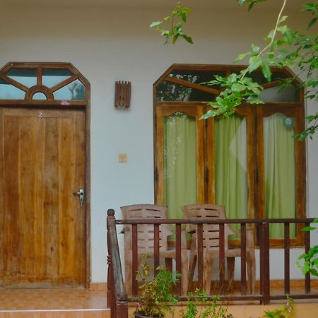 Glow Accommadation Tangalle Exterior photo