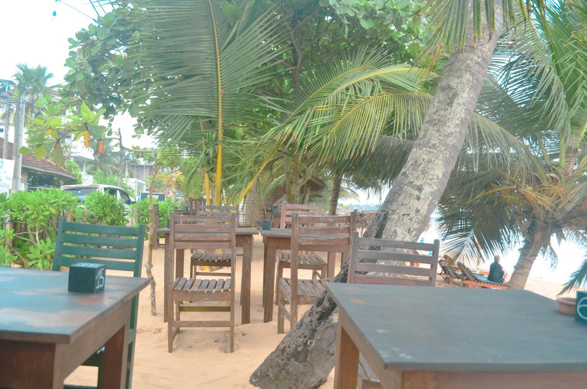 Glow Accommadation Tangalle Exterior photo
