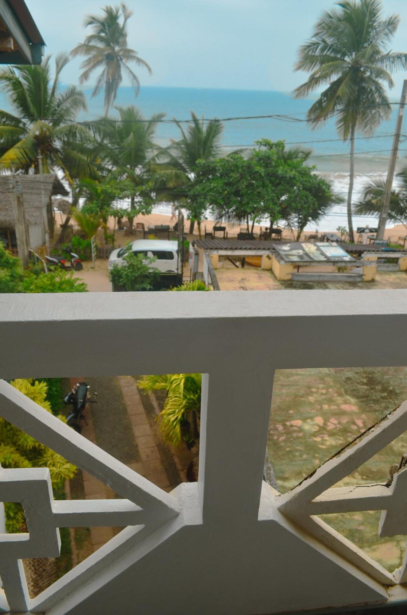 Glow Accommadation Tangalle Exterior photo