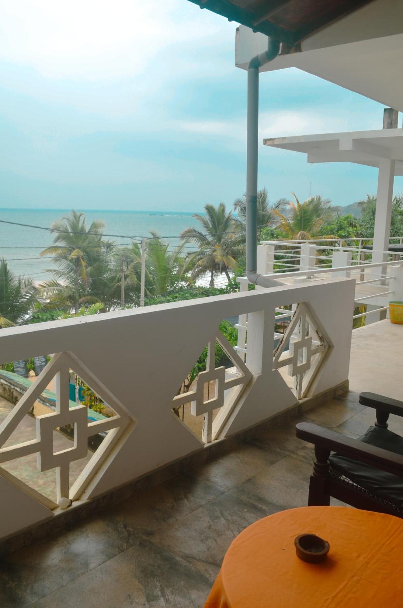 Glow Accommadation Tangalle Exterior photo